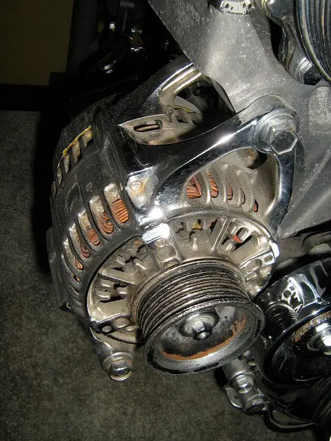 Alternateur Valeo 90A