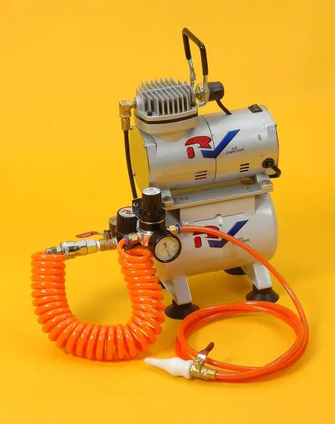 Compresseur 24 L silencieux